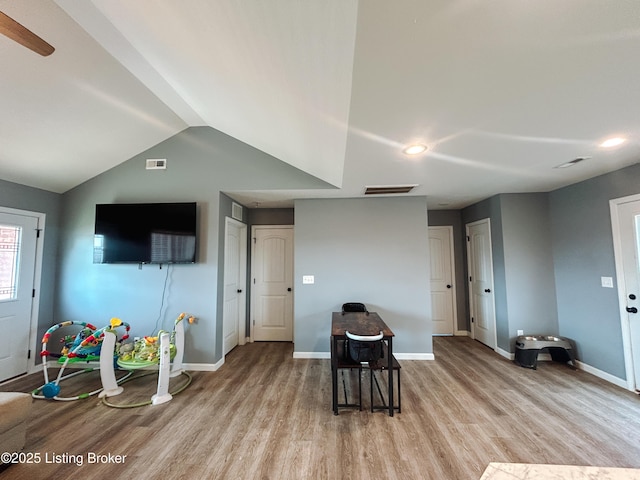 306 Oak Hill Ct, Bardstown, KY 40004 - interior space with lofted ceiling, light wood-style floors, baseboards, and visible vents