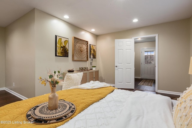 4316 Arwine Ct, Louisville, KY 40245 - bedroom featuring recessed lighting, baseboards, and dark wood-style flooring