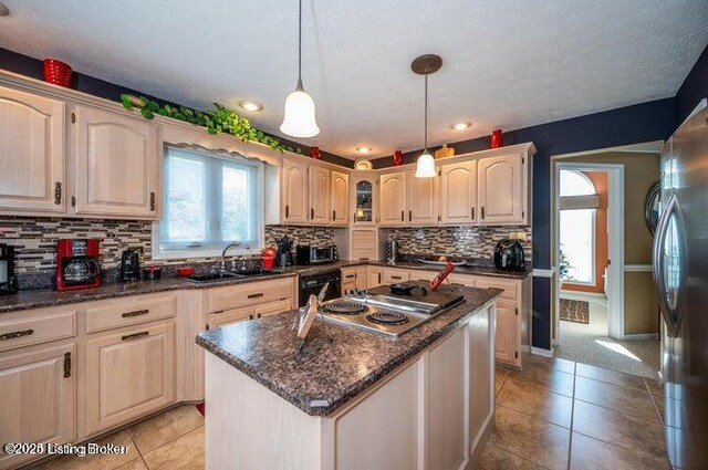360 Rockcastle Villa, Shepherdsville, KY 40165 - kitchen with a sink, appliances with stainless steel finishes, light tile patterned flooring, backsplash, and recessed lighting