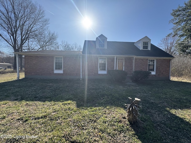 7725 3rd Street Rd, Louisville, KY 40214 - view of front of home featuring a front lawn and brick siding