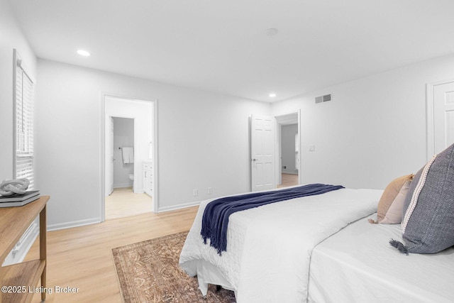 1911 Bainbridge Row Dr, Louisville, KY 40207 - bedroom featuring light wood finished floors, recessed lighting, visible vents, baseboards, and ensuite bathroom