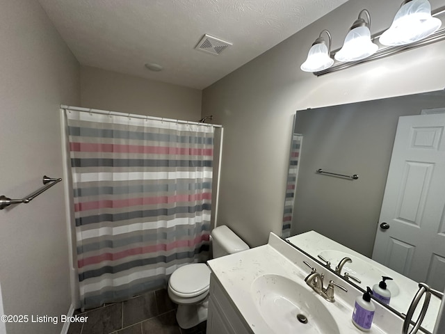 4177 Fairgrounds Rd, Brandenburg, KY 40108 - full bath with tile patterned flooring, vanity, toilet, a shower with curtain, and visible vents