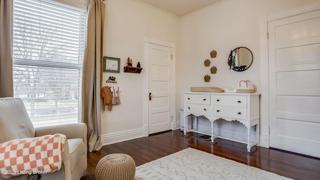 4742 Southern Pkwy, Louisville, KY 40214 - living area featuring baseboards and dark wood finished floors