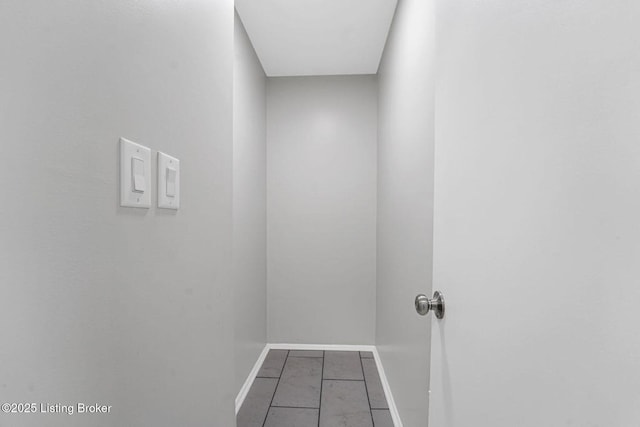 3217 Wellingmoor Ave, Louisville, KY 40218 - interior space featuring baseboards
