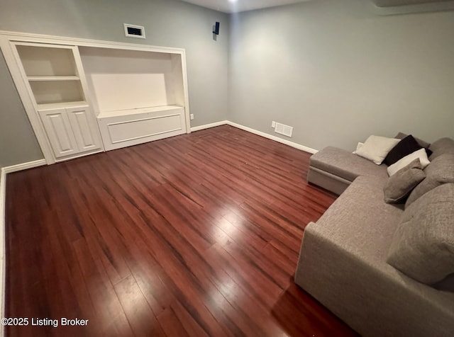 3205 Wildwood Trl, La Grange, KY 40031 - living area featuring wood finished floors and baseboards