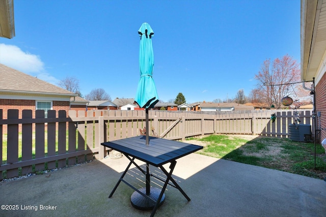 7616 Stovall Pl, Louisville, KY 40228 - photo 33