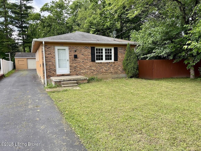 3608 Goldsmith Ln, Louisville, KY 40220 - photo 1