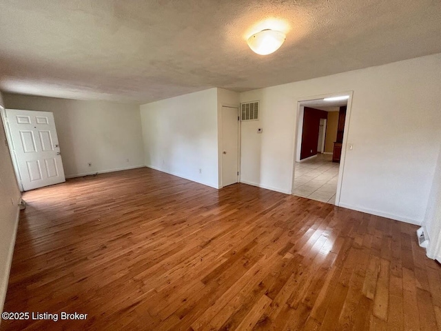 3608 Goldsmith Ln, Louisville, KY 40220 - photo 3