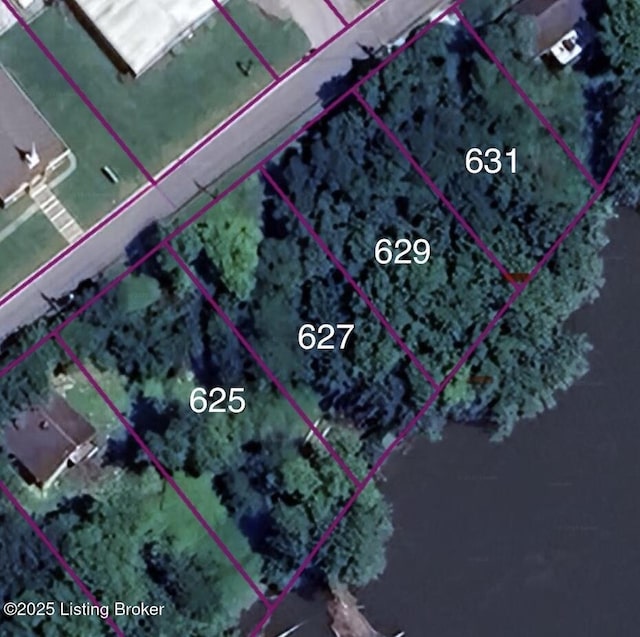 625 Kentucky Ave, Frankfort, KY 40601 - photo 1