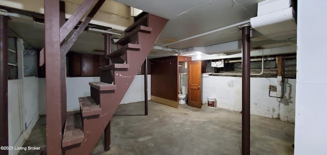 502 Montana Ave, Louisville, KY 40208 - unfinished below grade area featuring stairway
