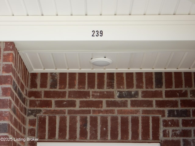 239 Bullitt Creek Dr Unit 12, Shepherdsville, KY 40165 - exterior details with brick siding