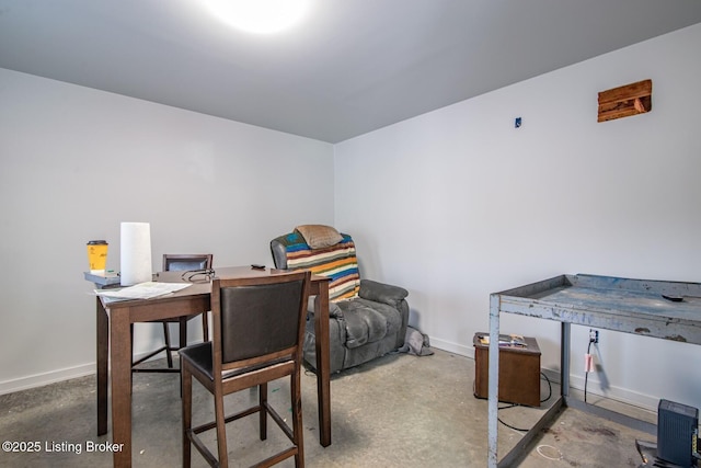 1400 Bewleyville Rosetta Rd, Irvington, KY 40146 - office space with concrete flooring and baseboards