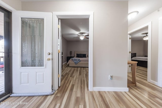 432 Four Seasons Rd, Falls Of Rough, KY 40119 - entrance foyer with ceiling fan, wood finished floors, and baseboards