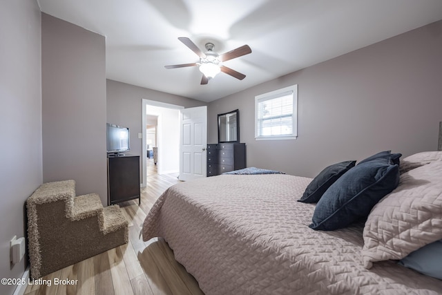 432 Four Seasons Rd, Falls Of Rough, KY 40119 - bedroom with wood finished floors and ceiling fan