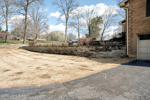 1014 Old Mill Stream Ln, Shepherdsville, KY 40165 - view of yard