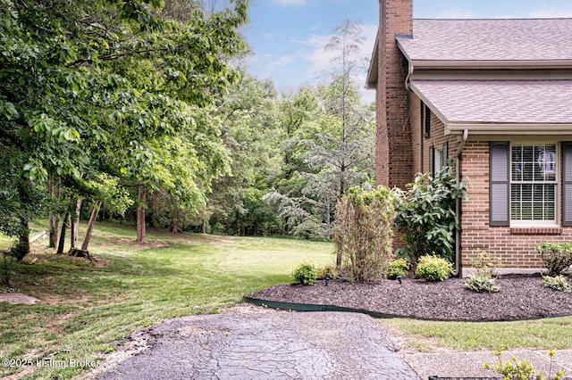 1014 Old Mill Stream Ln, Shepherdsville, KY 40165 - view of grassy yard