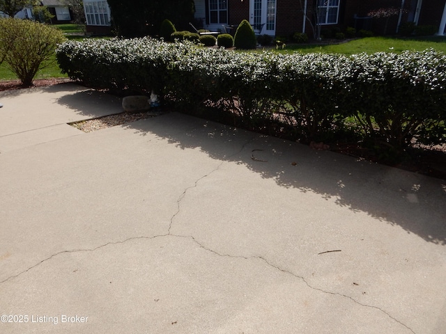 113 Lanai Dr Unit A, Shepherdsville, KY 40165 - view of exterior details