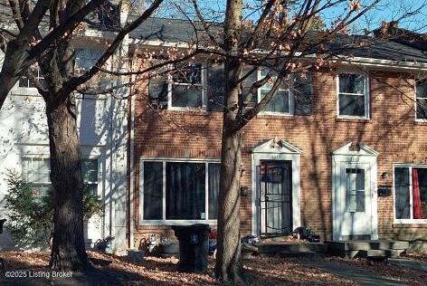 5013 Wabash Pl, Louisville, KY 40214 - view of front of home featuring brick siding