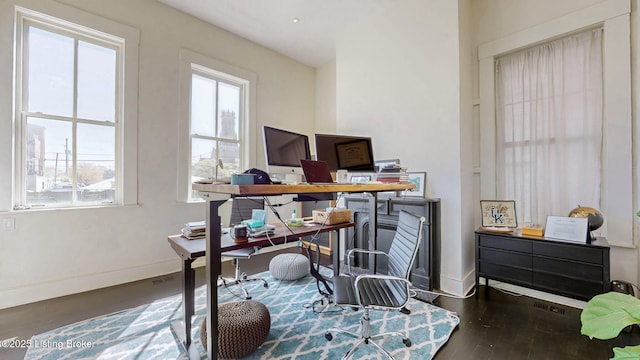 1031 S 4th St, Louisville, KY 40203 - office space featuring baseboards and wood finished floors