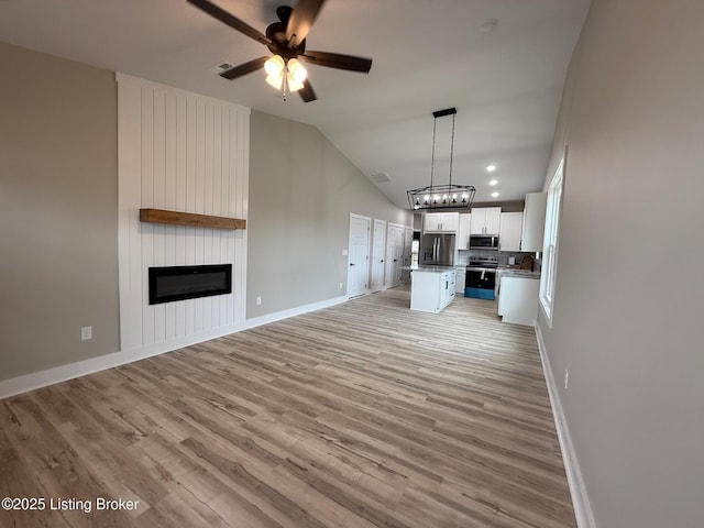 114 E 1st St, Hardinsburg, KY 40143 - photo 3
