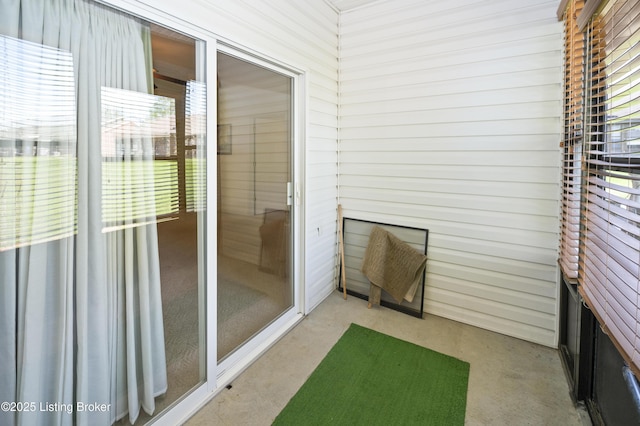 591 Arrowhead Ln, Shepherdsville, KY 40165 - unfurnished sunroom with a healthy amount of sunlight