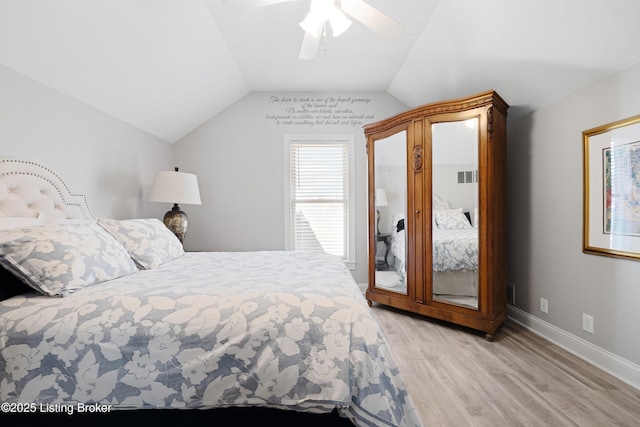 9502 Gerardia Ln, Prospect, KY 40059 - bedroom featuring light wood-type flooring, vaulted ceiling, baseboards, and ceiling fan