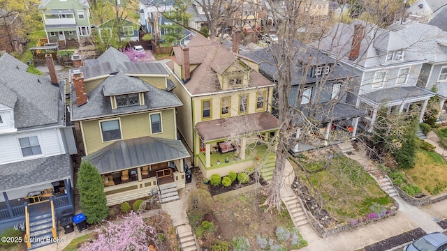 bird's eye view with a residential view