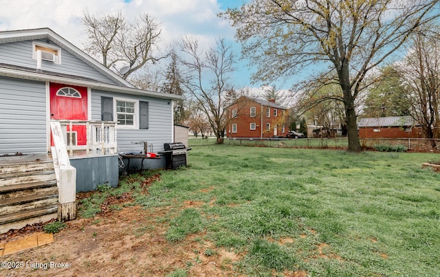 310 Wentworth Ave, Bedford, KY 40006 - view of yard with fence