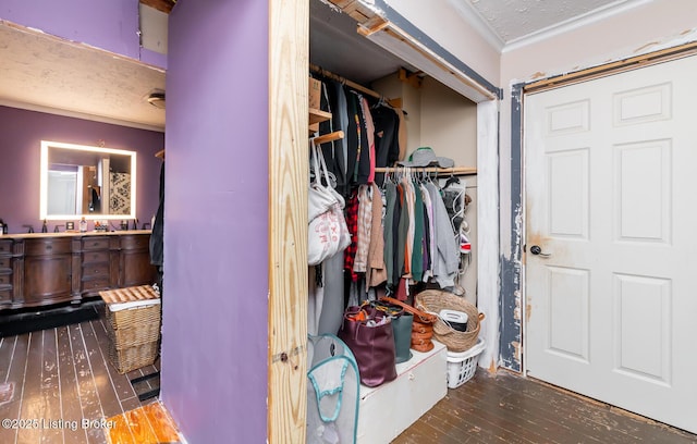 310 Wentworth Ave, Bedford, KY 40006 - spacious closet with wood-type flooring