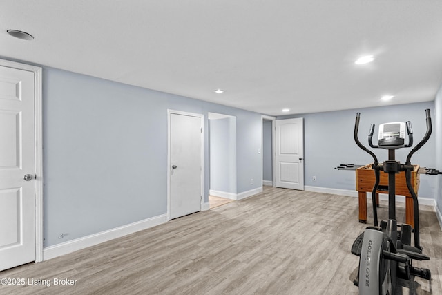 8006 Bramble Ln, Louisville, KY 40258 - workout room with baseboards, recessed lighting, and wood finished floors