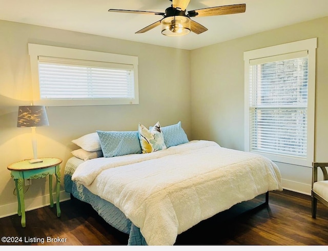 132 Cherry Ln, Leitchfield, KY 42754 - bedroom featuring dark wood-style floors, baseboards, and ceiling fan