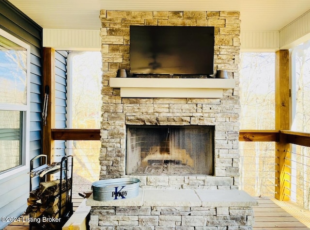 132 Cherry Ln, Leitchfield, KY 42754 - room details featuring a fireplace and wood finished floors