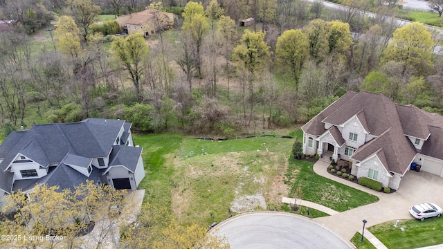 5604 Glenview Falls Pl, Louisville, KY 40222 - photo 3