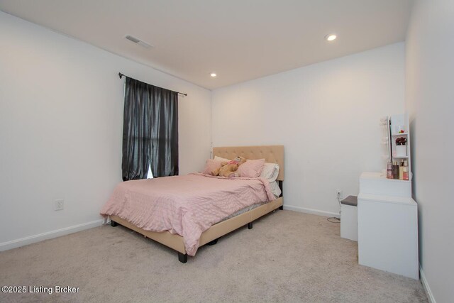 11207 Comfort Ct, Louisville, KY 40229 - carpeted bedroom featuring baseboards and recessed lighting