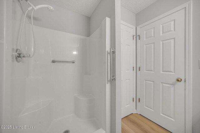 5517 Grey Hawk Cir, Louisville, KY 40219