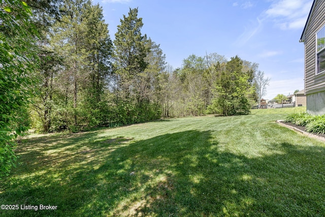 1112 Majestic Woods Dr, La Grange, KY 40031 - view of grassy yard