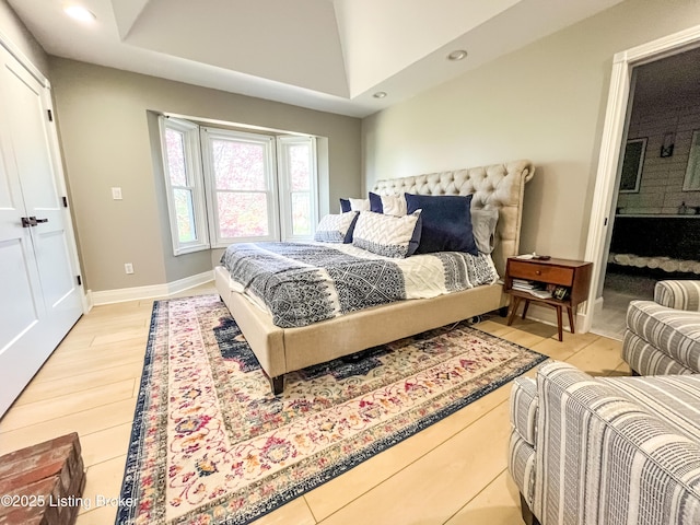 119 Fairway Dr, Hodgenville, KY 42748 - bedroom featuring baseboards, light wood finished floors, and recessed lighting