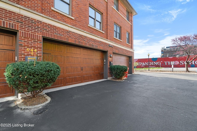 644 S 2nd St Unit 2, Louisville, KY 40202 - view of garage