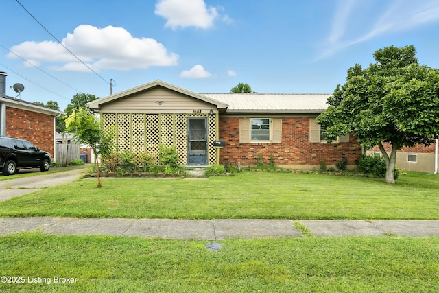 9916 Mccrea Ln, Louisville, KY 40229 - photo 1