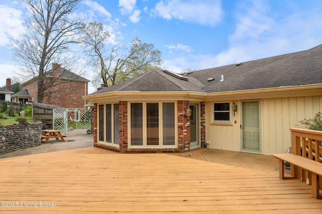 deck with fence
