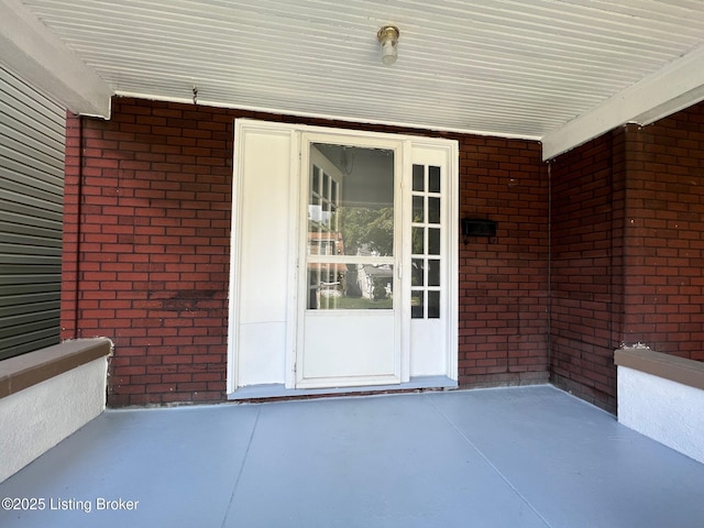 view of patio / terrace featuring covered porch