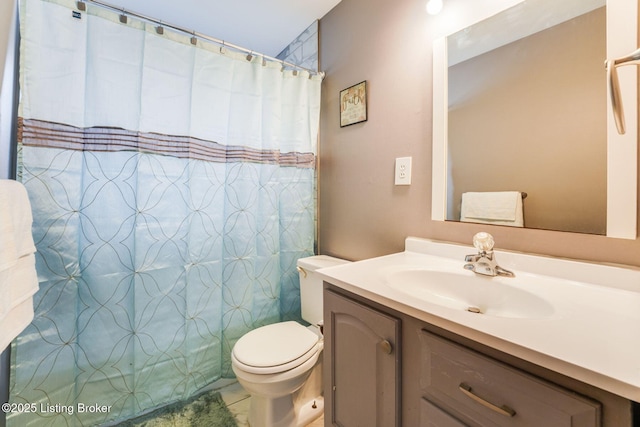 10000 Charleswood Rd, Louisville, KY 40229 - bathroom featuring a shower with shower curtain, toilet, and vanity