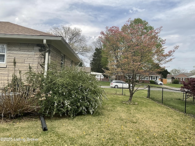 view of yard featuring fence