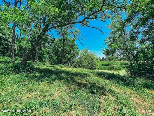 8212B Camp Ernst Rd, Burlington, KY 41005