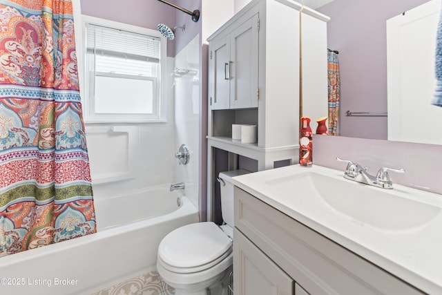 full bathroom with shower / tub combo, toilet, and vanity