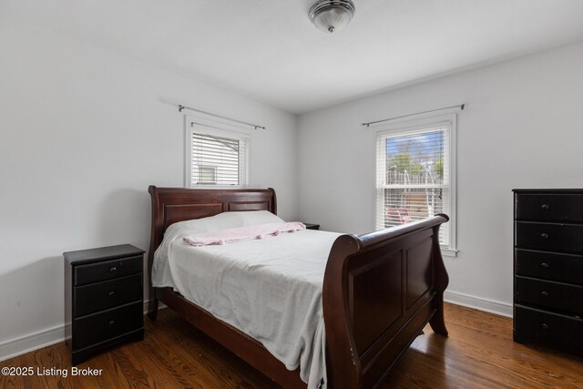 109 Ridgeway Ave, Louisville, KY 40207 - bedroom featuring wood finished floors and baseboards