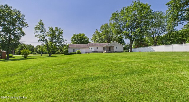 7803 E Manslick Rd, Louisville, KY 40228 - photo 13