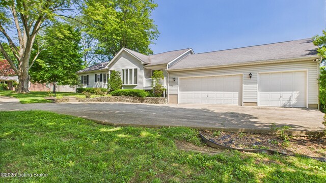 7803 E Manslick Rd, Louisville, KY 40228 - photo 4