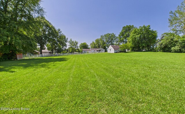 7803 E Manslick Rd, Louisville, KY 40228 - photo 11