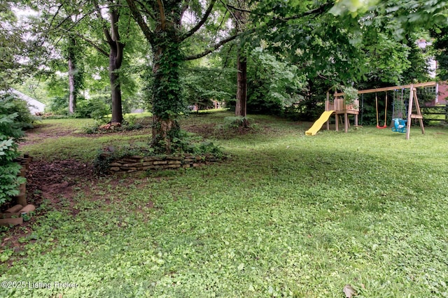7105 Woodrow Way, Louisville, KY 40228 - view of grassy yard with a playground